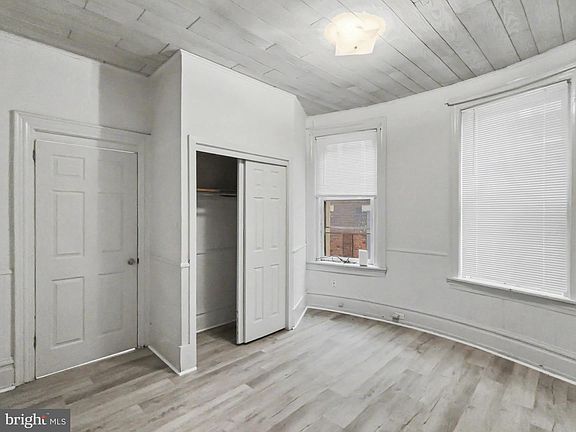 5th image of 362 Locust St