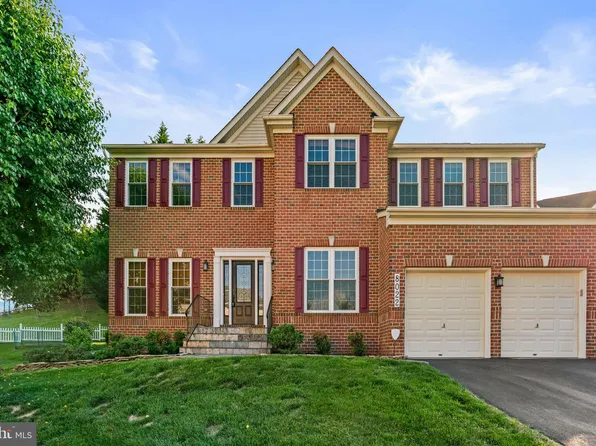 8022 High Castle Rd, Ellicott City, MD 21043