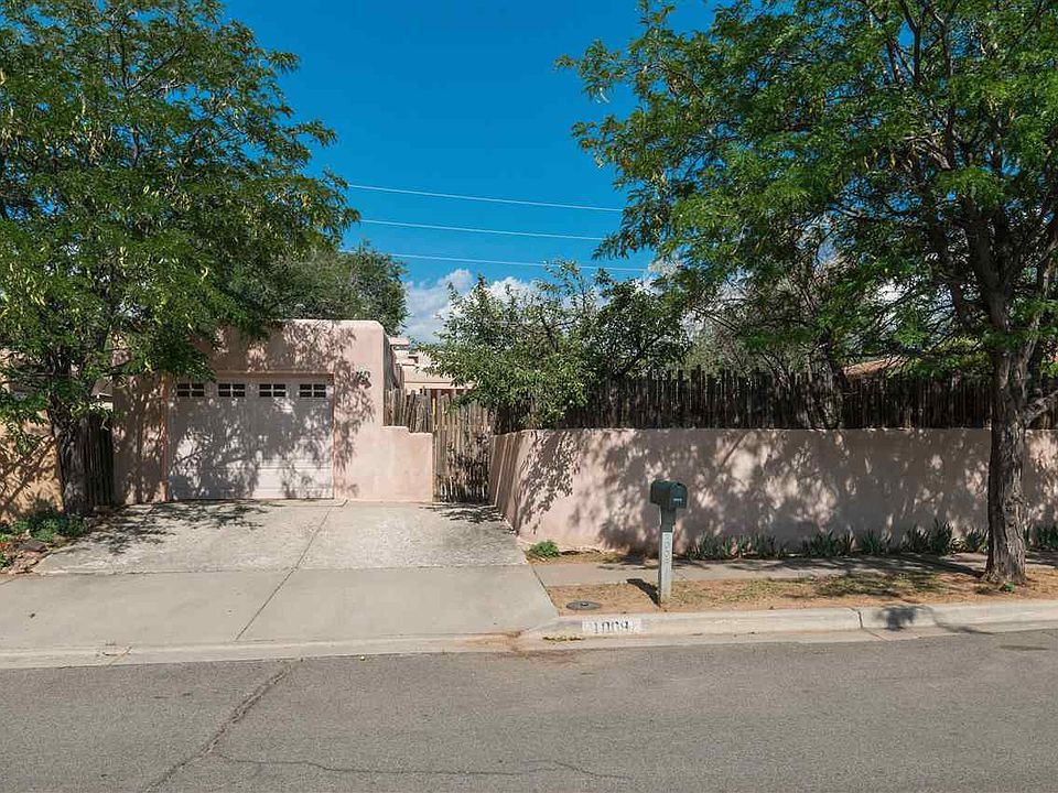 1st image of 1009 Camino Anasazi