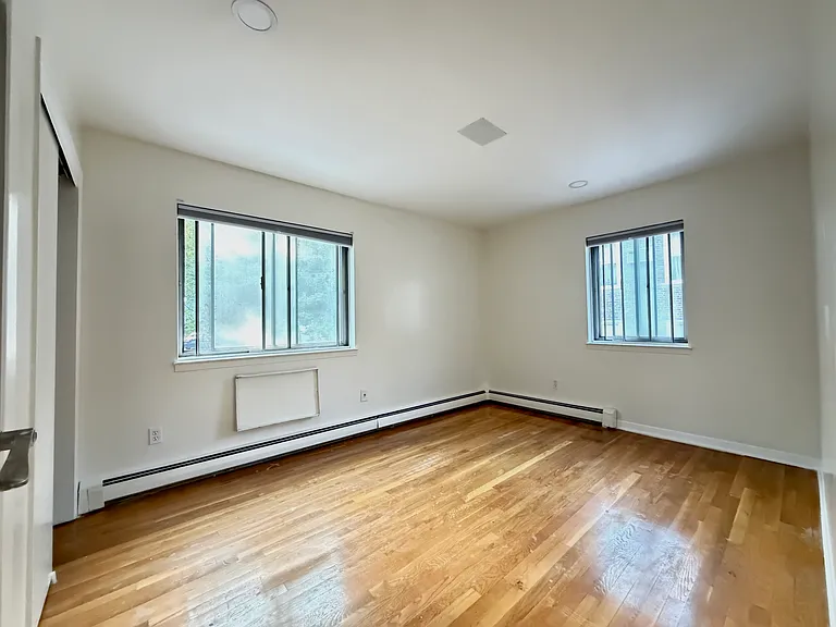 6037 Delafield Ave #3 — Photo 14