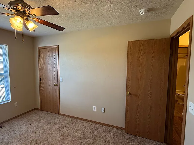 1152 S Canton Ave — Photo 19