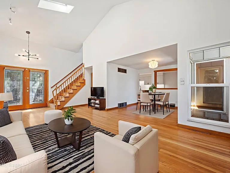 11127 E Berry Ave — Photo 4