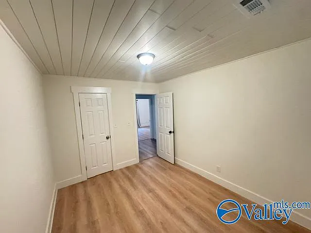 1236 Oshaughnessy Ave NE — Photo 43