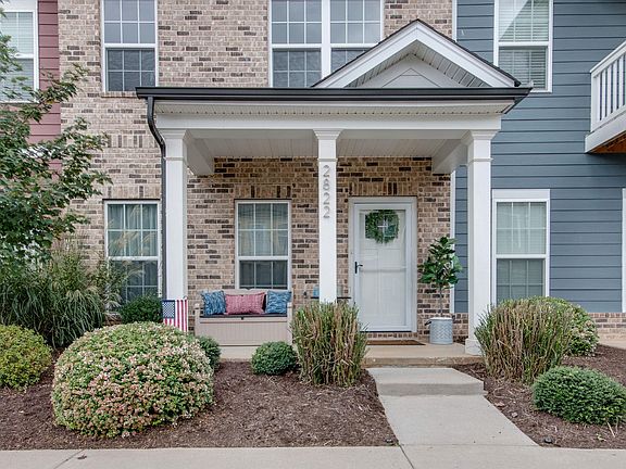 4th image of 2822 Sterlingshire Dr