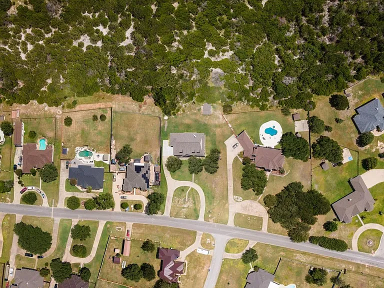 336 Skyline Dr — Photo 30