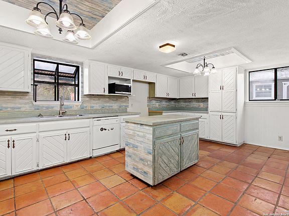 5th image of 11247 PALOMA DR