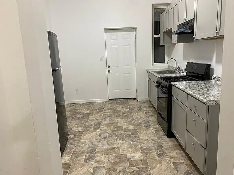 1237 Shawmut Pl — Photo 10