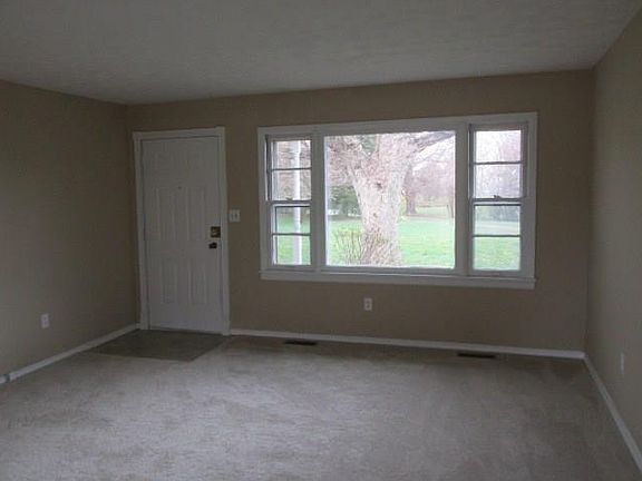 5th image of 7783 W County Road 450 S