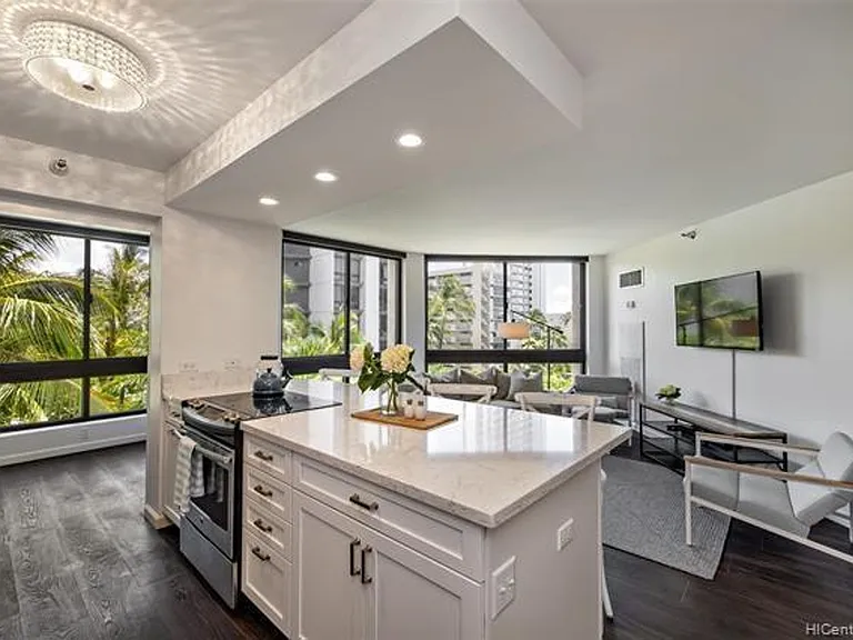 300 Wai Nani Way #701 — Photo 1