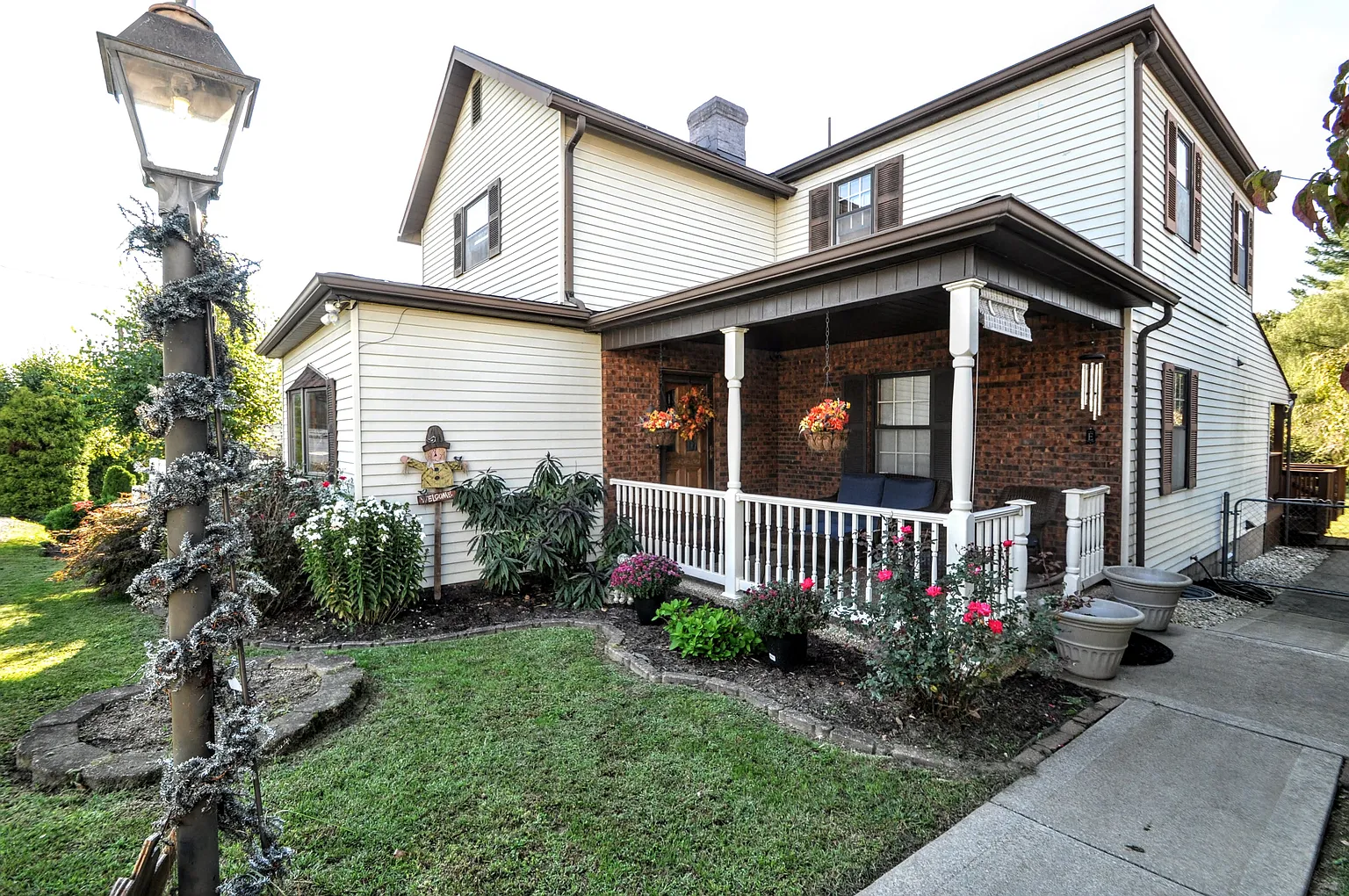 271 Berna Way photo 1
