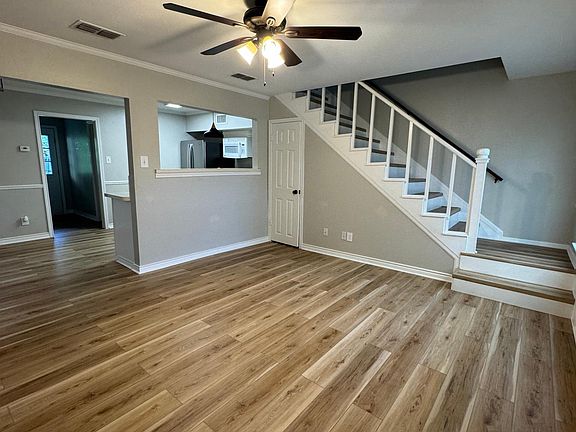 3rd image of 402 Harbin Ave #B