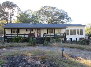 76 Elmwood Dr, Springville, TN 38256