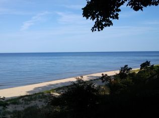 3767 Scenic Dr, Muskegon, MI 49445