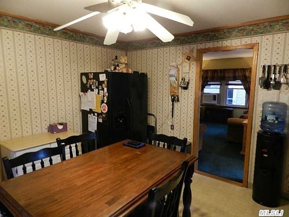 4th image of 49 Cherry St