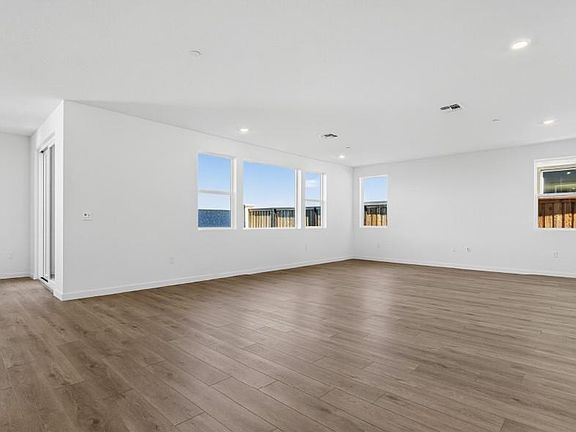 5th image of 6012 Big Sky Dr