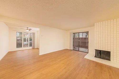 Camelback North Apartments CNM Photo 1