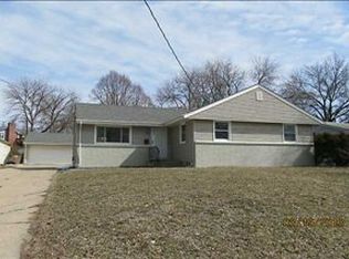 3101 Vine St, West Des Moines, IA 50265