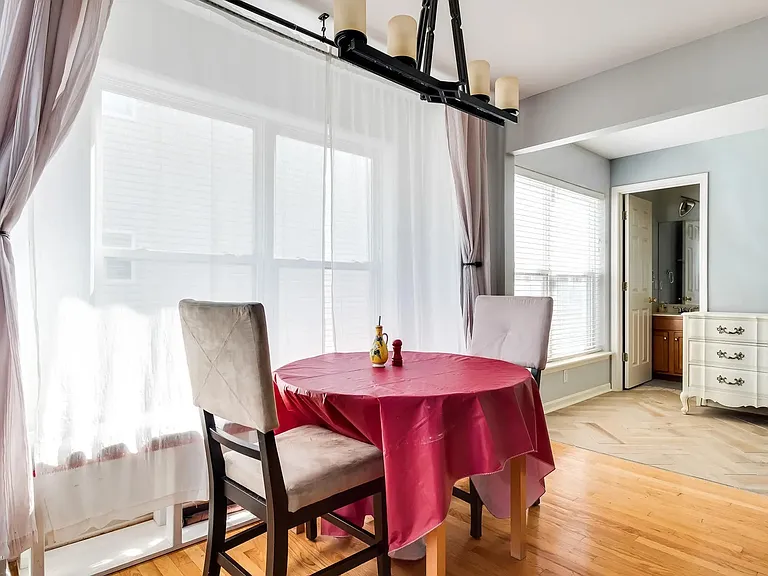 943 Baxter Ave #101 — Photo 20