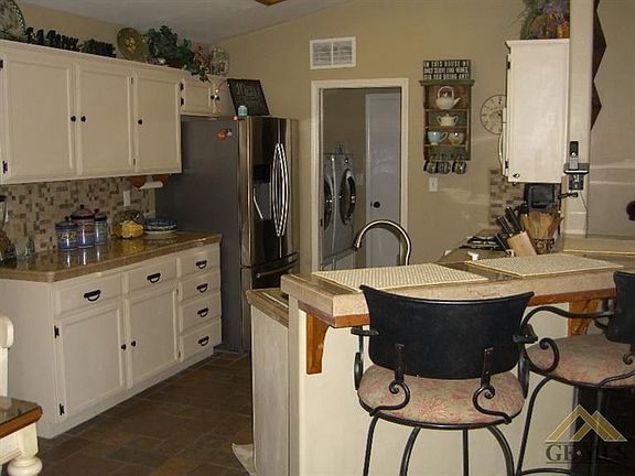 3rd image of 10904 W Unser Ct