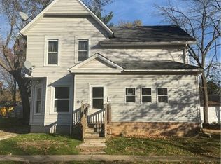 1017 Walnut St, Kent, OH 44240