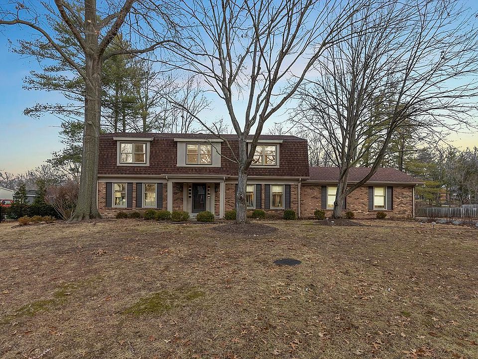 1st image of 12601 Royal Manor Dr