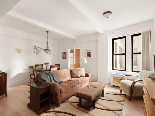 220 West 93rd Street image 1 of 10