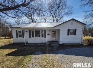 1009 Pace Ave, Mount Vernon, IL 62864