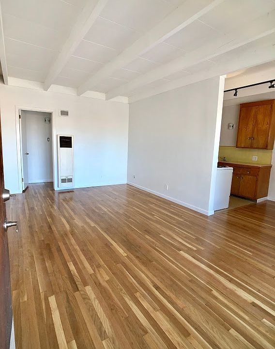 1st image of 231 Junipero Ave APT 14