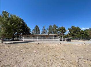 1480 W Irons St, Pahrump, NV 89048