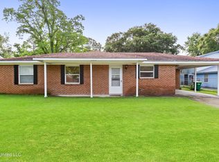 7100 Colonial Ct, Biloxi, MS 39532