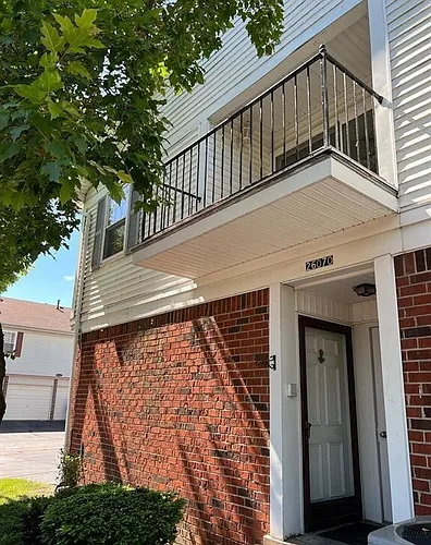 26070 N Lake Dr #35 Photo 1