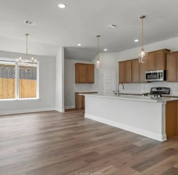 6201 Talladega Dr — Photo 8