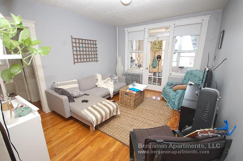 1st image of 1626 Commonwealth Ave #12AA
