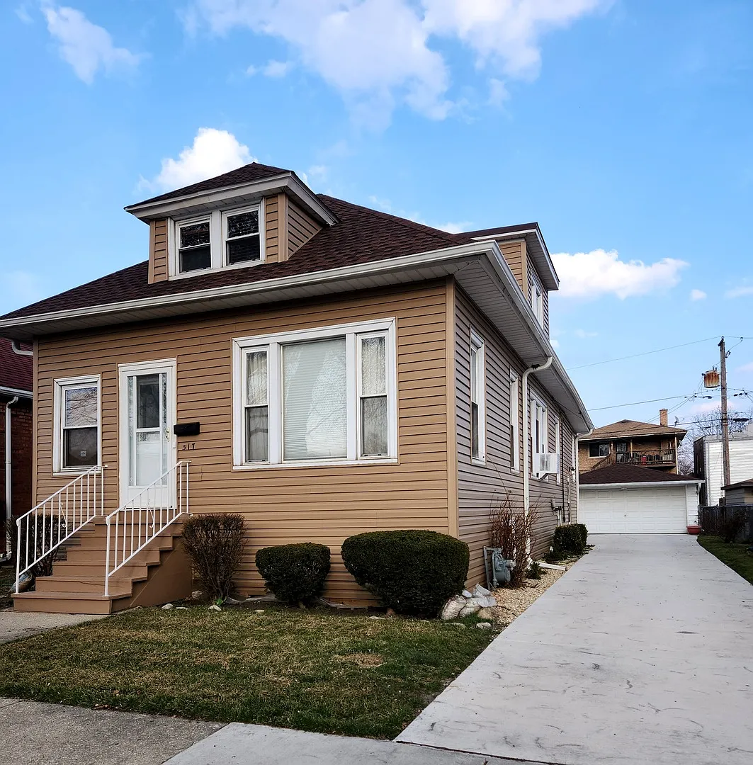 517 23rd Ave photo 1