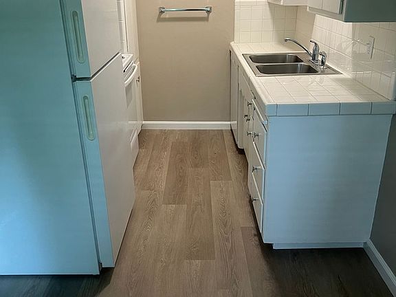 5th image of 1722 V St #7