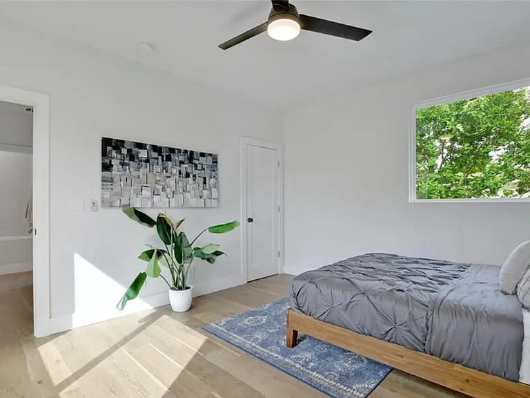 Master bedroom, spacious