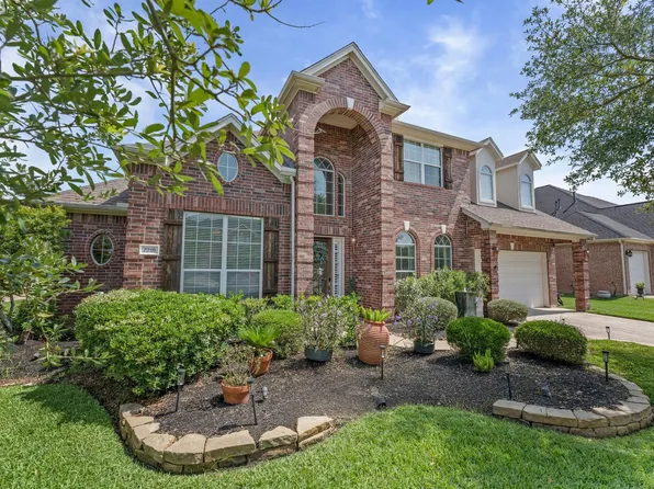 7218 Diamond Falls Ln, Spring, TX 77389