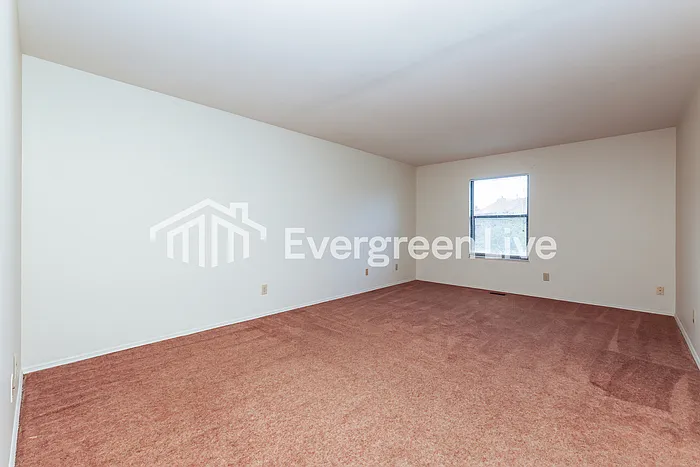 6858 Charlesgate Rd — Photo 8
