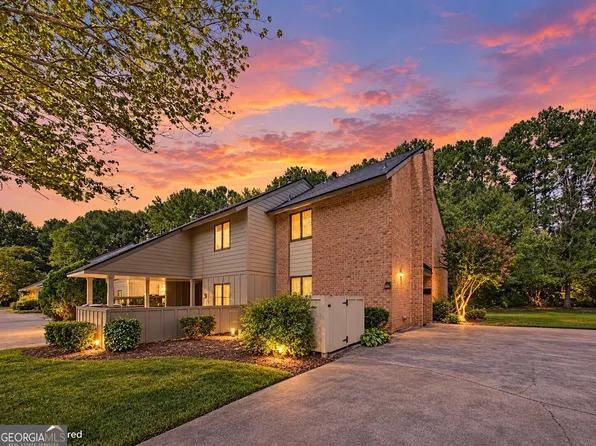2483 Cedar Canyon Rd SE, Marietta, GA 30067