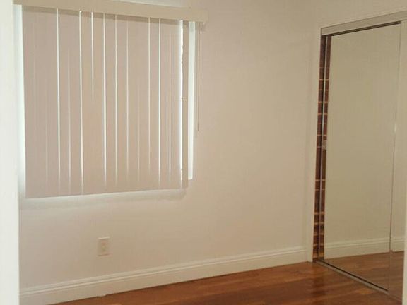 3rd image of 6137 Glen Tower St #S8f9d7sh0