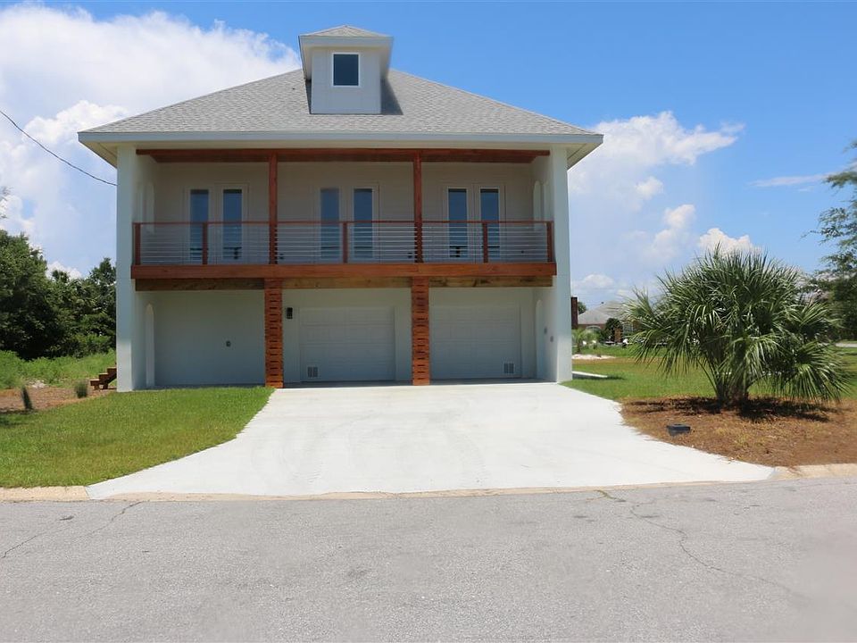 1st image of 3374 Edgewater Dr