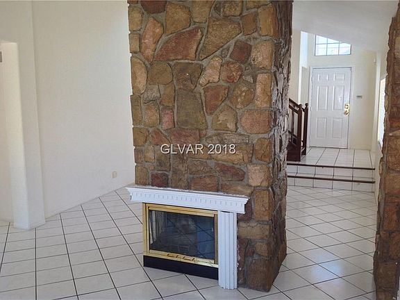 4th image of 3316 Hyannis Cir