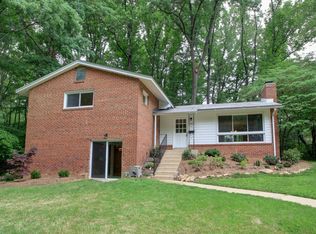 7022 Ted Dr, Falls Church, VA 22042