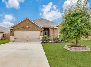 4033 McDonald Dr, Crowley, TX 76036