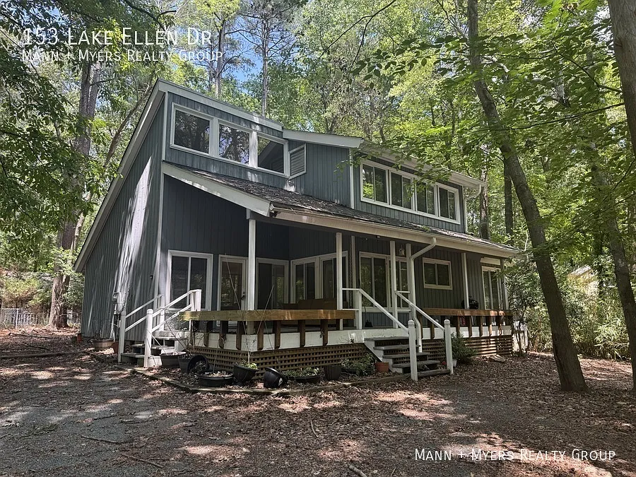 153 Lake Ellen Dr