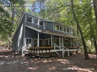 153 Lake Ellen Dr, Chapel Hill, NC 27514