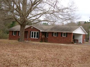 9 Success Dr, Brookfield, GA 31727