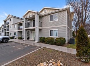 3323 N Lakeharbor Ln APT 204, Boise, ID 83703