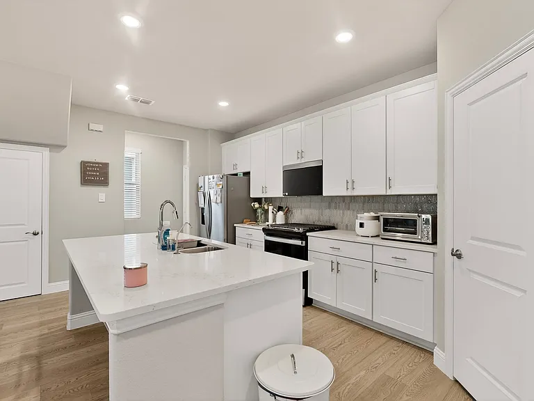 2636 Big Bend Mews — Photo 13