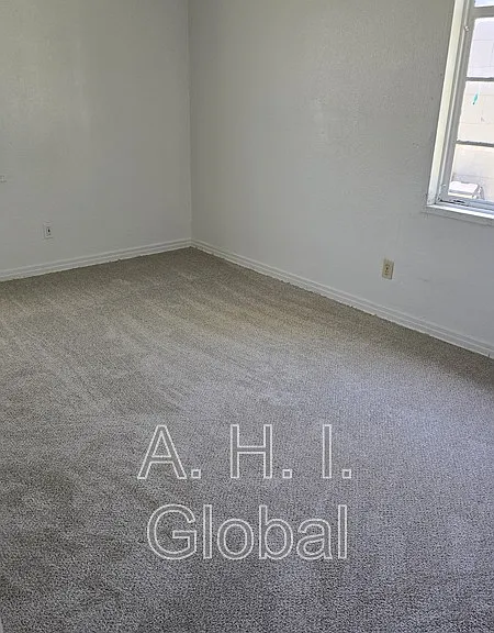 4624 S Hayden St — Photo 6